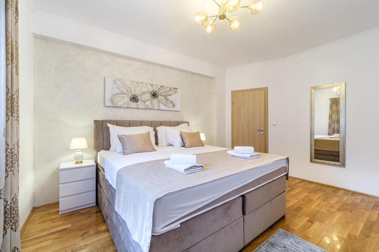 Luxury Apartmens Sebastijan&Karlo Split Luaran gambar