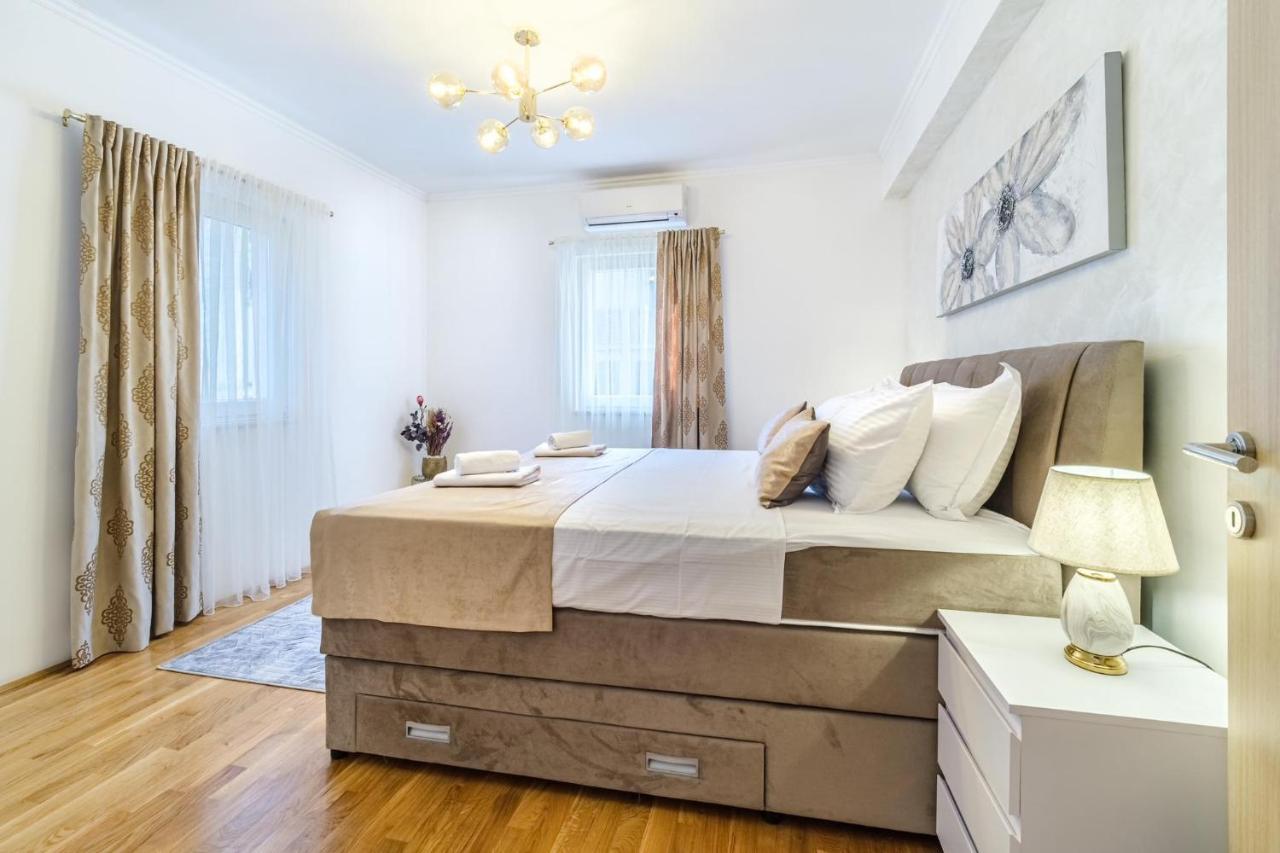 Luxury Apartmens Sebastijan&Karlo Split Luaran gambar